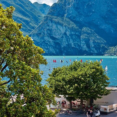 Hotel Geier Torbole Sul Garda Exterior photo