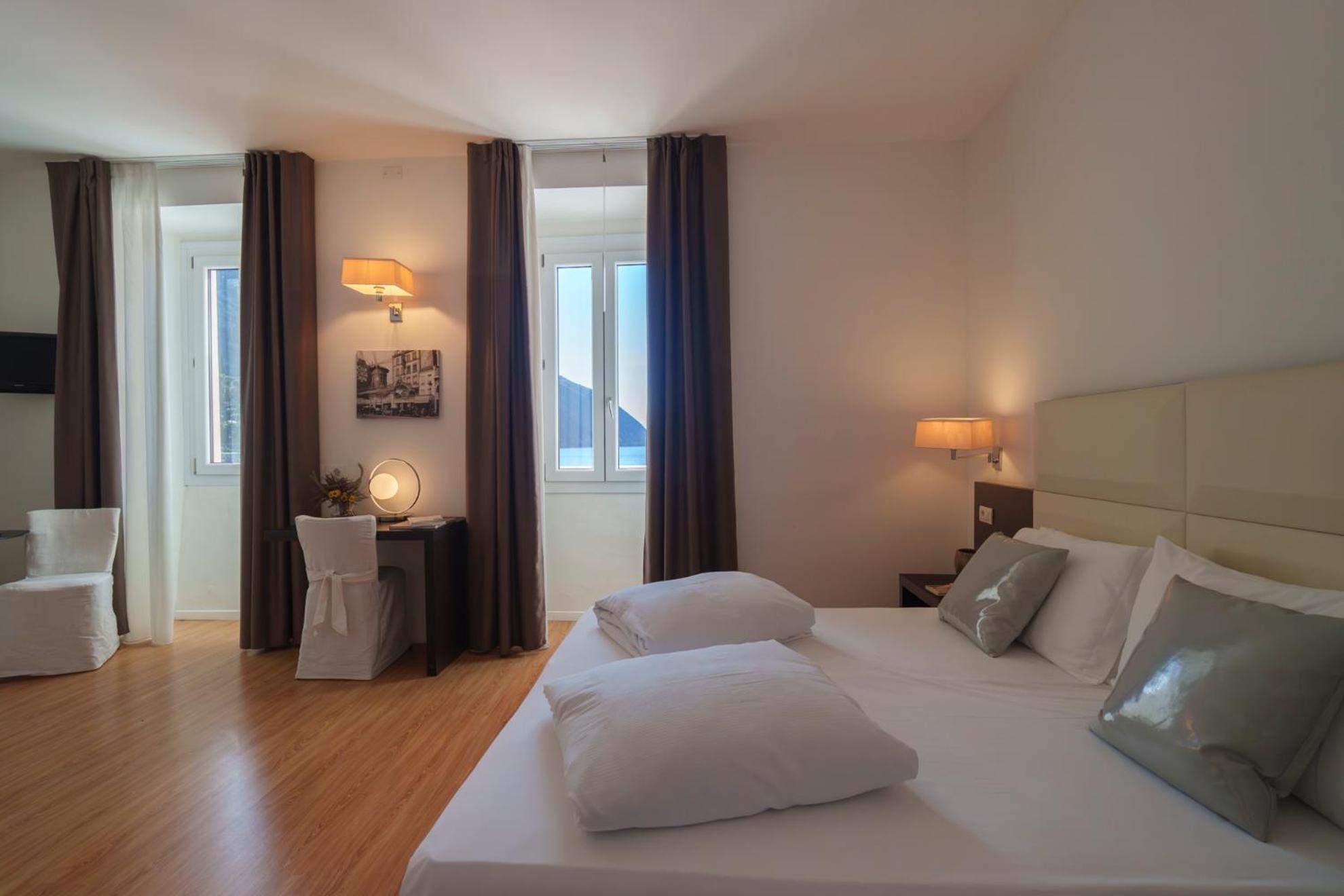 Hotel Geier Torbole Sul Garda Exterior photo