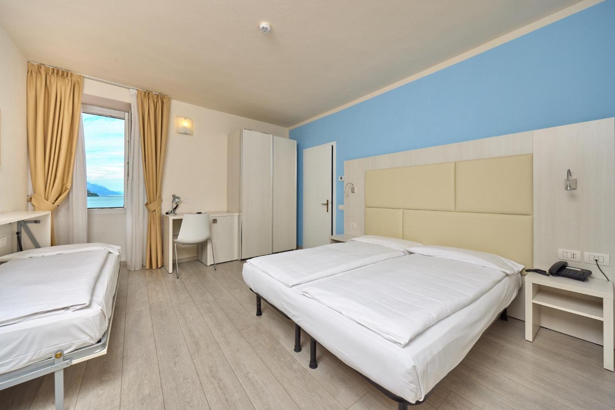 Hotel Geier Torbole Sul Garda Exterior photo